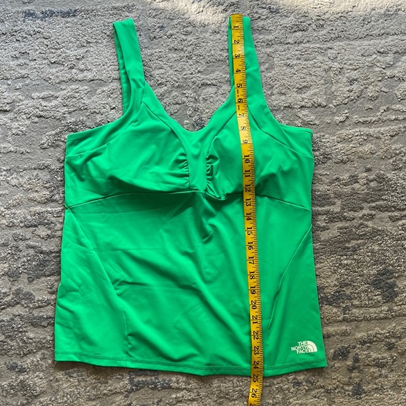 EUC THE NORTH FACE | Kelly Green Workout Tank Top, L - Picture 5 of 16